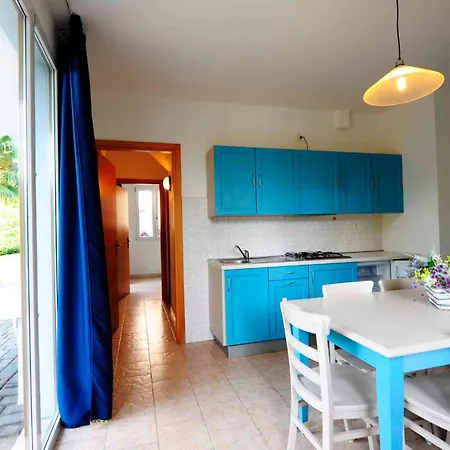 Διαμέρισμα In 22100 Πεσκιέρα ντελ Γκάρντα